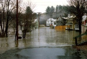 Flood of 4 1 87 near Swinging Bridge 10 30 a m